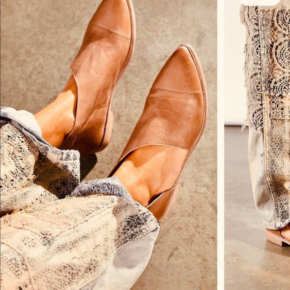 Free People Shoes - 💥FREE PEOPLE ROYALE FLAT💥